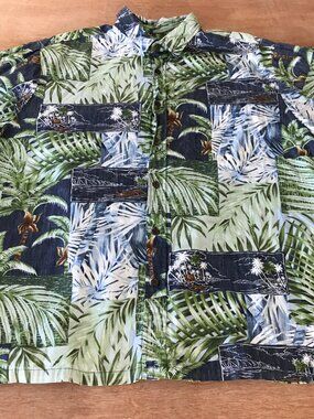 Bishop Street Hawaiian Shirt Men XL Green Floral Button Up Pocket Short Sleeve